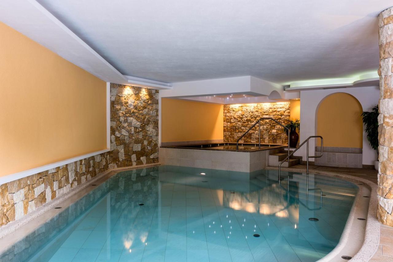 Hotel Sonne Sole Vigo di Fassa Exterior photo